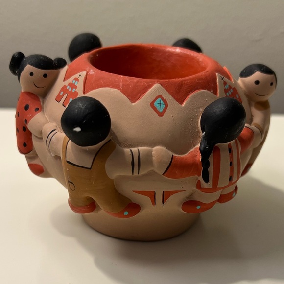 1989 Teissedre Friendship Pot with 6 Children signed - Picture 2 of 6